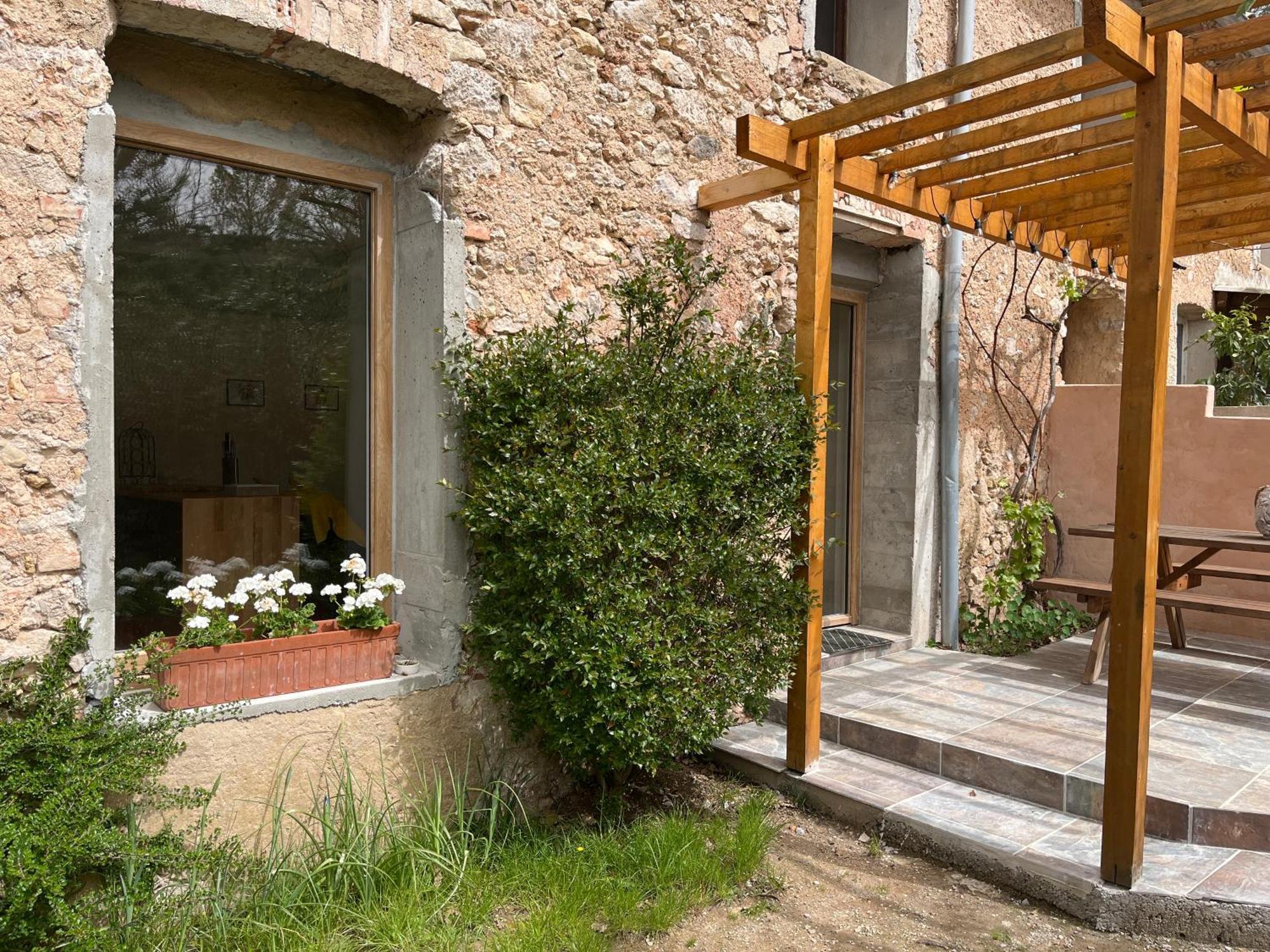 Апартаменти La Bastide Aux Iris - Les Capucines Вількроз Екстер'єр фото